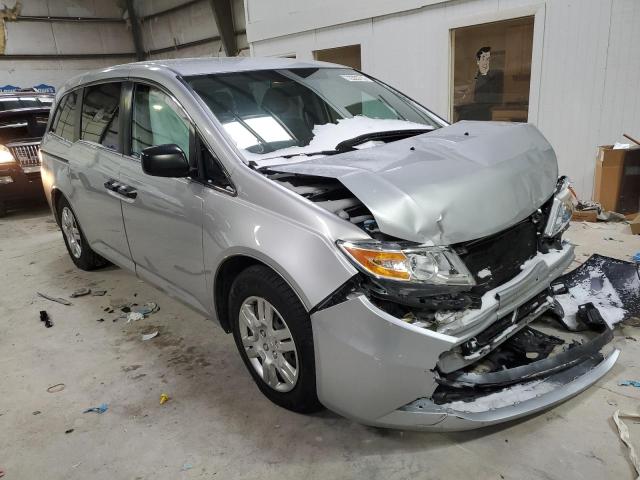 VIN 5FNRL5H26DB077657 2013 HONDA ODYSSEY no.4