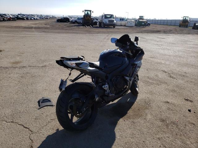 2011 SUZUKI GSX750 - JS1GR7MA7B2102140