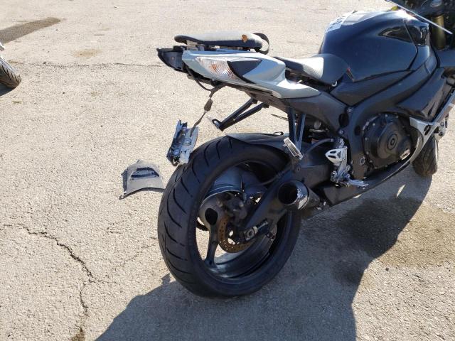 2011 SUZUKI GSX750 - JS1GR7MA7B2102140