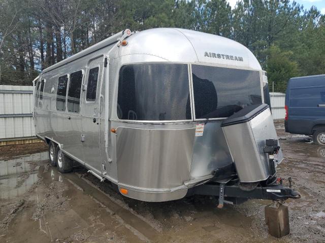 Salvage trucks for sale at Sandston, VA auction: 2019 Airstream Flying CLO