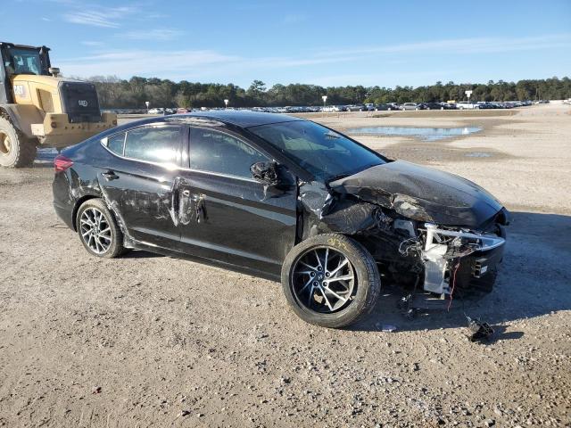 2019 HYUNDAI ELANTRA SE - 5NPD84LF5KH456485