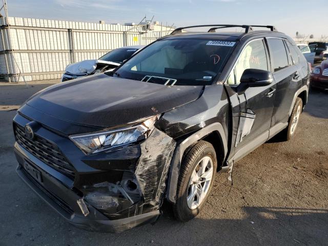 Salvage cars for sale from Copart Bakersfield, CA: 2019 Toyota Rav4 XLE