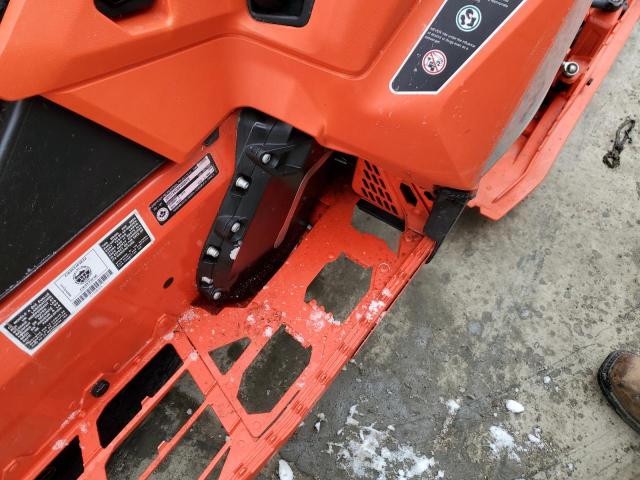 2019 SKI DOO SUMMIT SP - 2BPSTKKD8KV000470