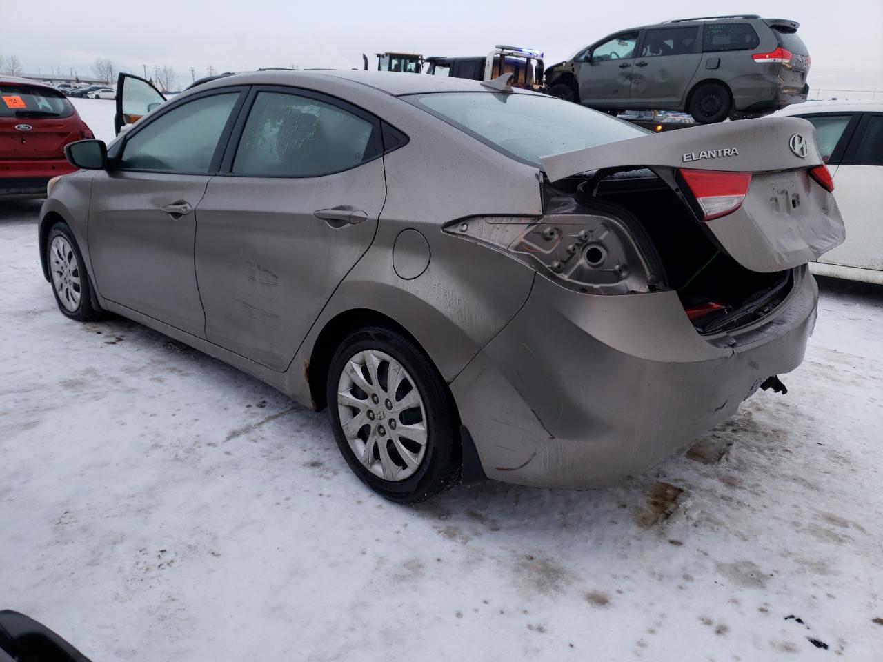 2012 Hyundai Elantra - Image 2