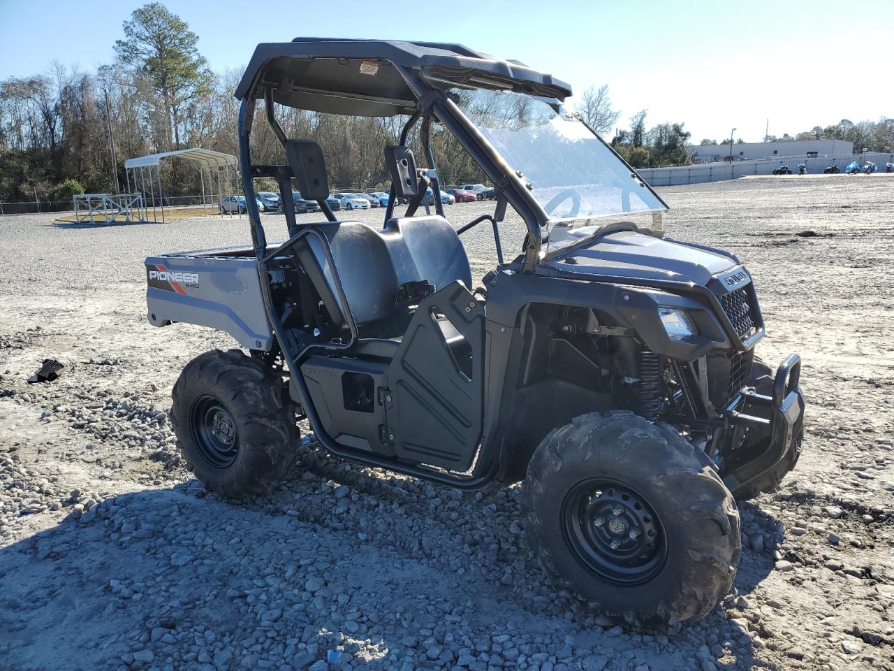 1HEVE0712N4701215 HONDA PIONEER 2022