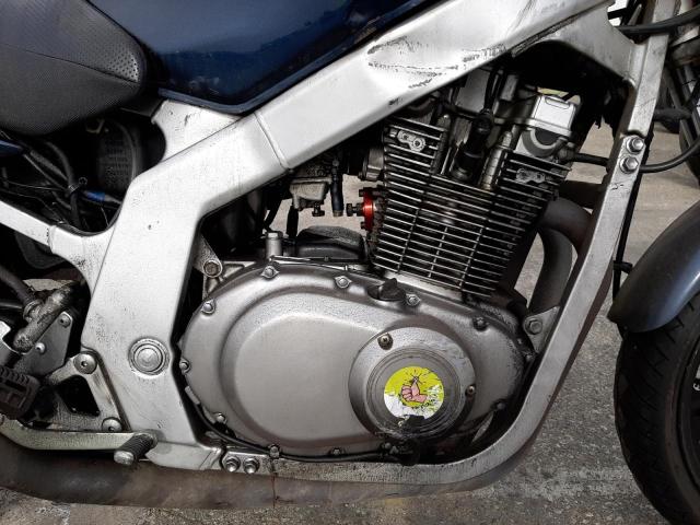 2002 SUZUKI GS500 JS1GM51A722100945