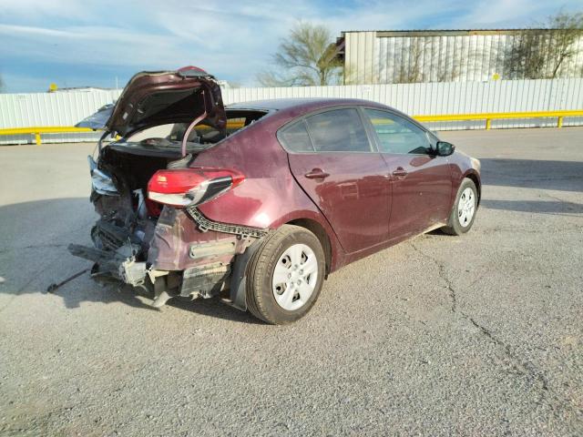 3KPFK4A71JE209943 KIA FORTE LX