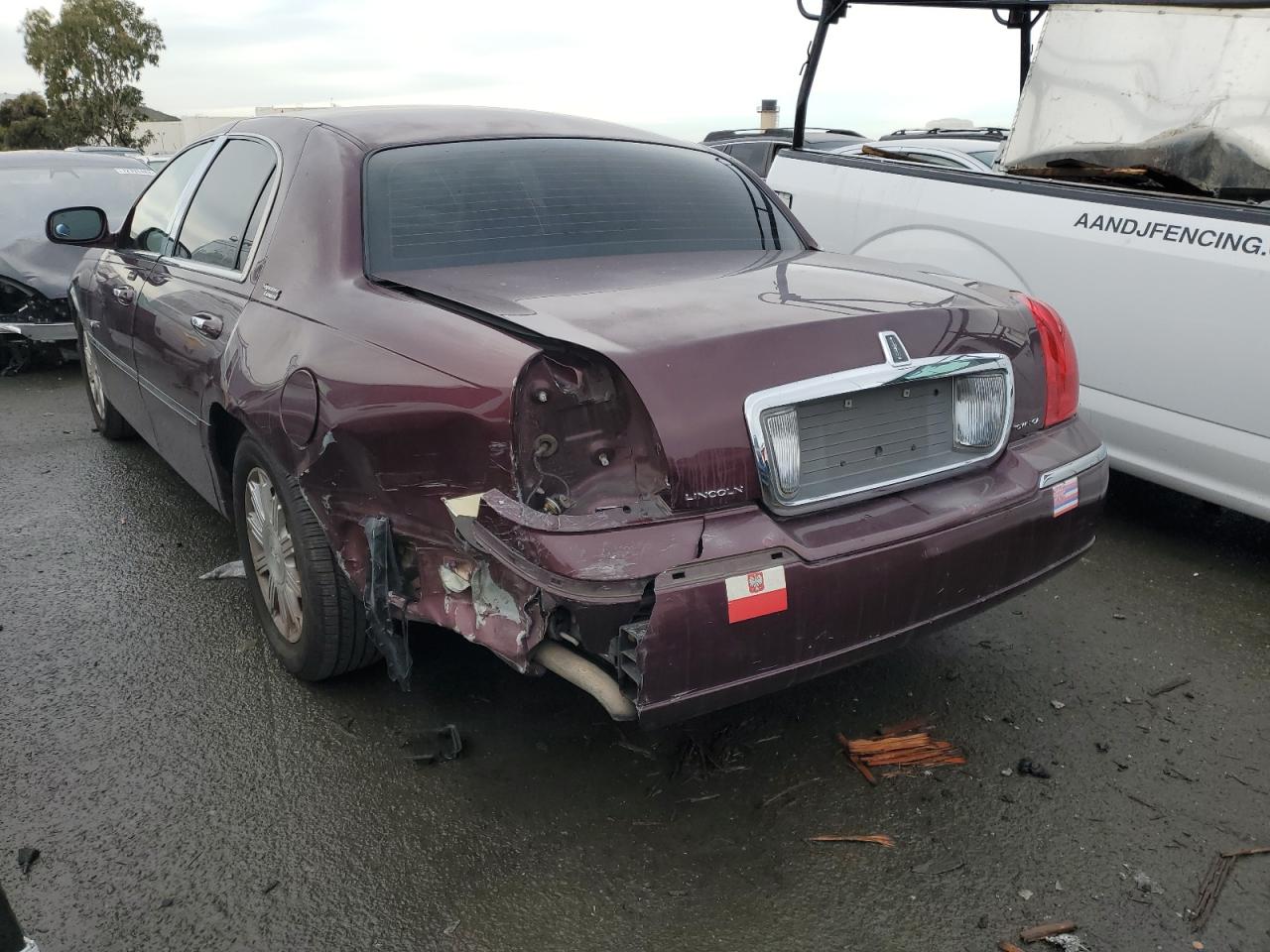 2LNHM82W98X652907 2008 Lincoln Town Car Signature Limited