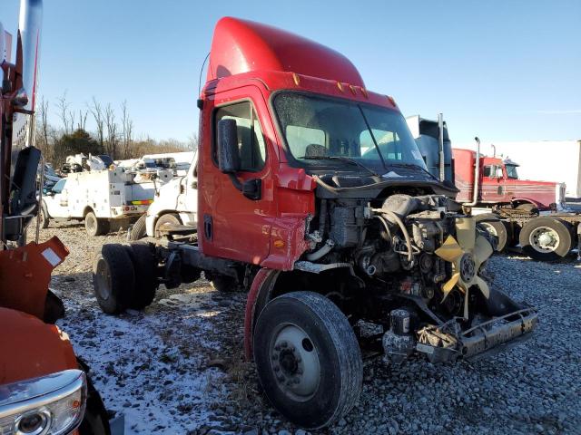 Salvage cars for sale from Copart Madisonville, TN: 2017 Freightliner Cascadia 113