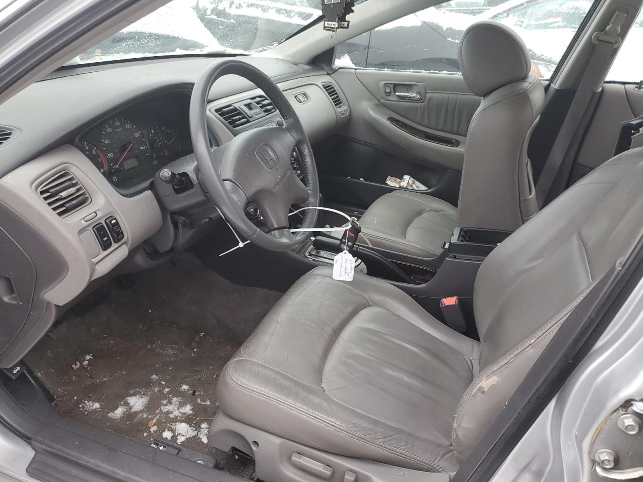 2001 Honda Accord - Image 7