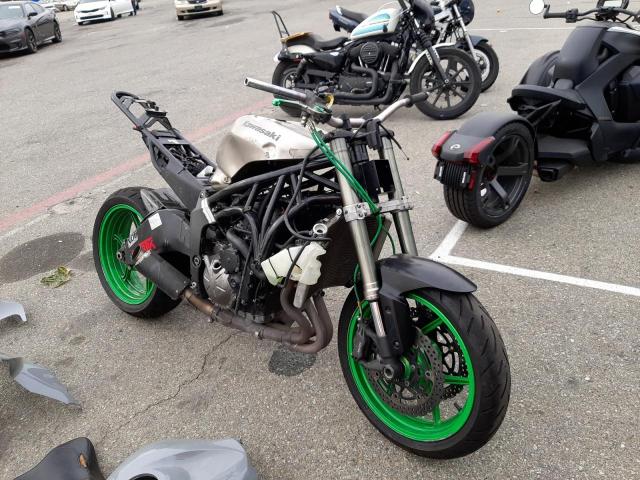 Salvage cars for sale from Copart Rancho Cucamonga, CA: 2000 Special Construction Motorcycle