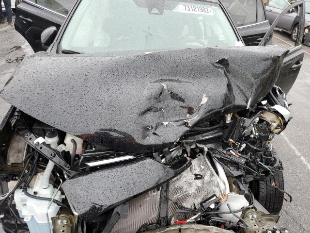 2T3ZFREV5HW373864 Toyota RAV4 LE