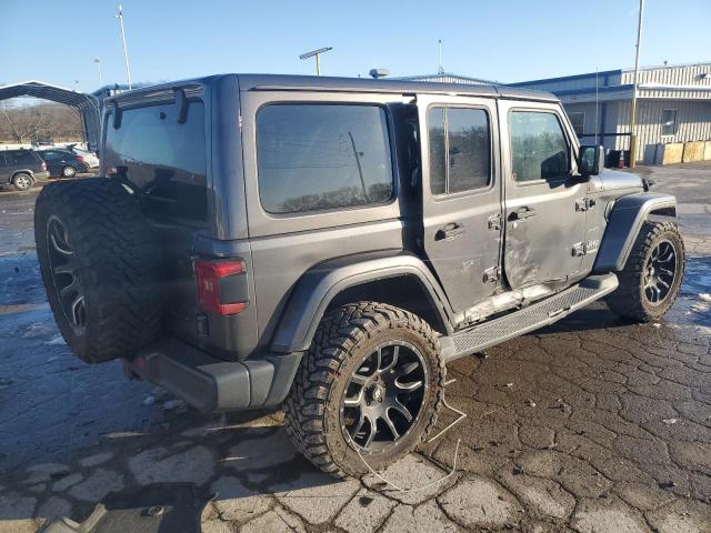 1C4HJXEN0JW211050 Jeep Wrangler Unlimited Sahara