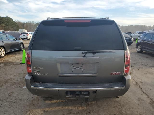 1GKS1EEF1CR261674 GMC YUKON DENALI