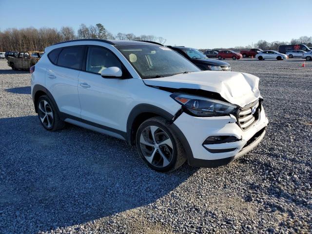 2018 HYUNDAI TUSCON KM8J33A21JU763552