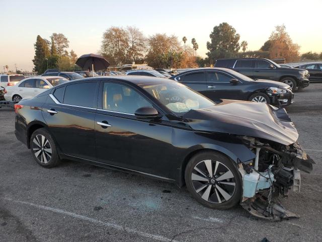 1N4BL4DV8LC174906 Nissan ALTIMA SV