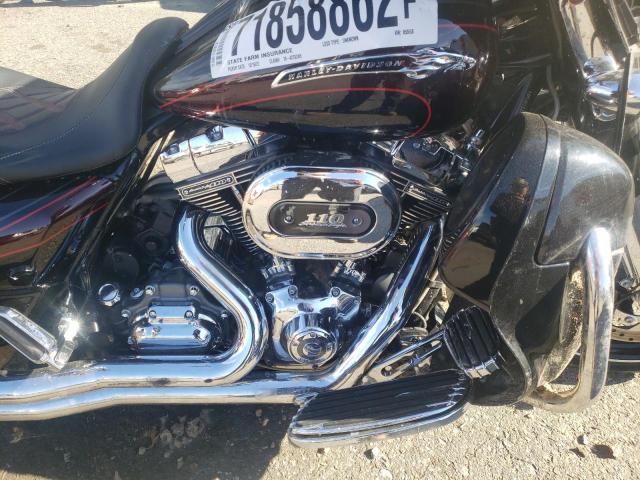 2011 HARLEY-DAVIDSON FLHXSE2 1HD1PZ818BB953658