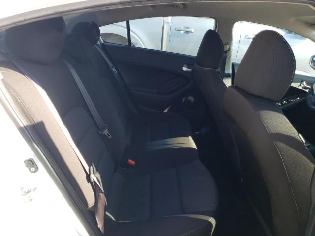 3KPFK4A74HE118305 KIA FORTE LX
