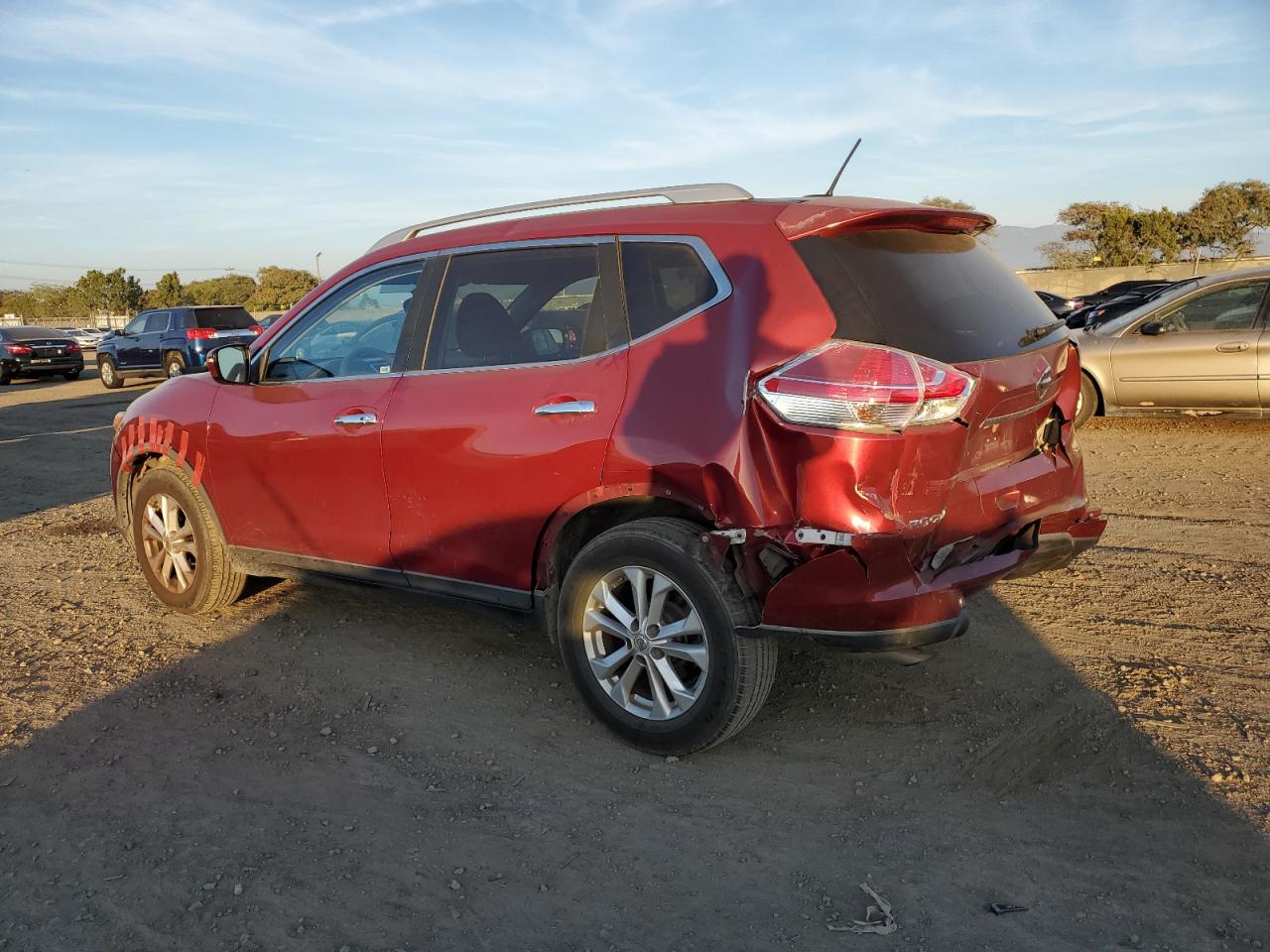 KNMAT2MT0GP602152 2016 NISSAN ROGUE - Image 2