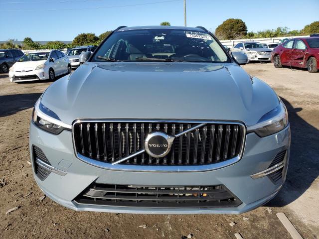 2022 VOLVO XC60 B5 MO YV4L12DK2N1906277