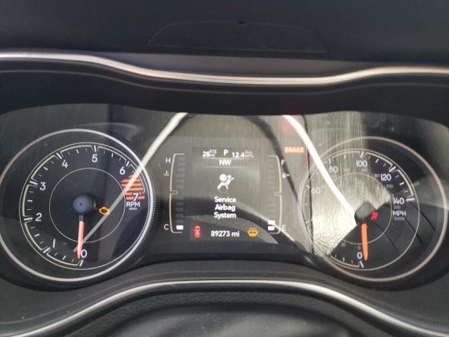 1C4PJLCB2KD346430 Jeep Cherokee Latitude