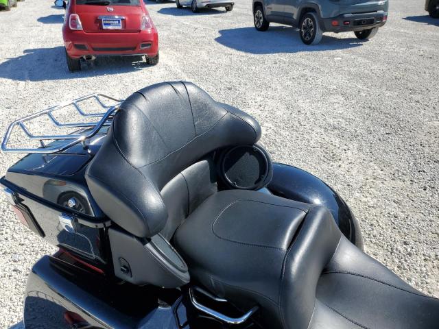 2009 HARLEY-DAVIDSON FLHTCUTG 1HD1MAM149Y852088