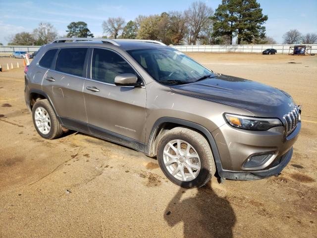 1C4PJLCB2KD346430 Jeep Cherokee Latitude