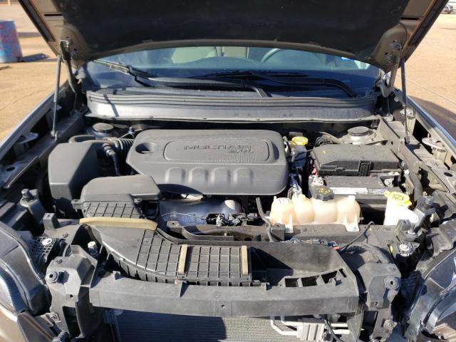 1C4PJLCB2KD346430 Jeep Cherokee Latitude