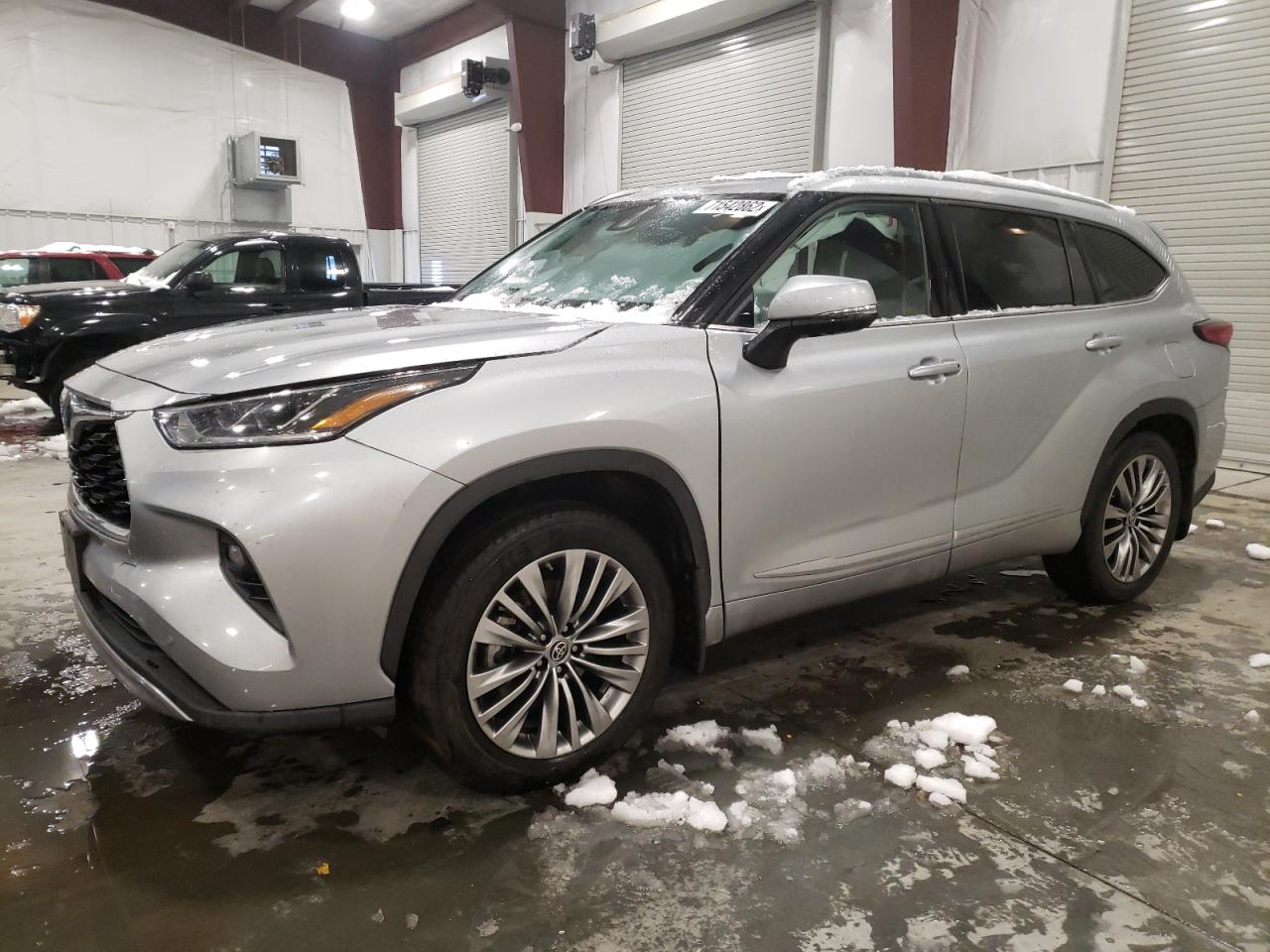 Toyota Highlander 2020 Drive