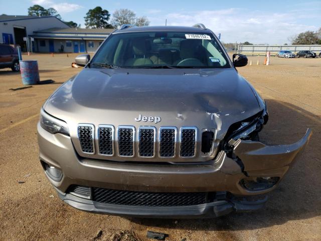 1C4PJLCB2KD346430 Jeep Cherokee Latitude
