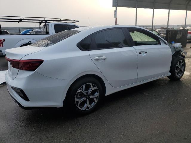 3KPF24AD8ME332469 KIA FORTE FE