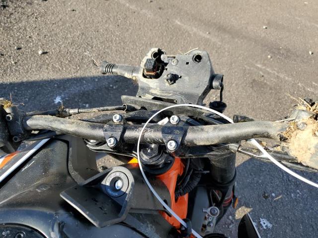 2020 KTM 890 DUKE R VBKTU9401LM800205