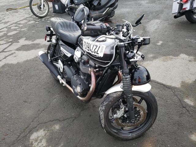 Salvage Motorcycles for parts for sale at auction: 2019 Triumph 2019 Triumph Motorcycle Speed Twin