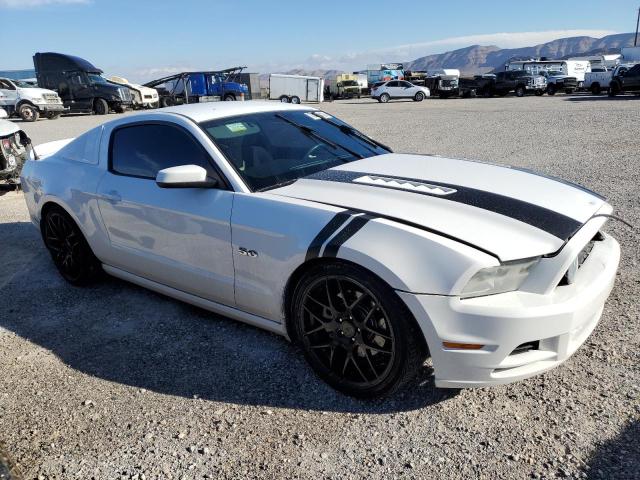 1ZVBP8CF1D5200913 2013 FORD MUSTANG, photo no. 4