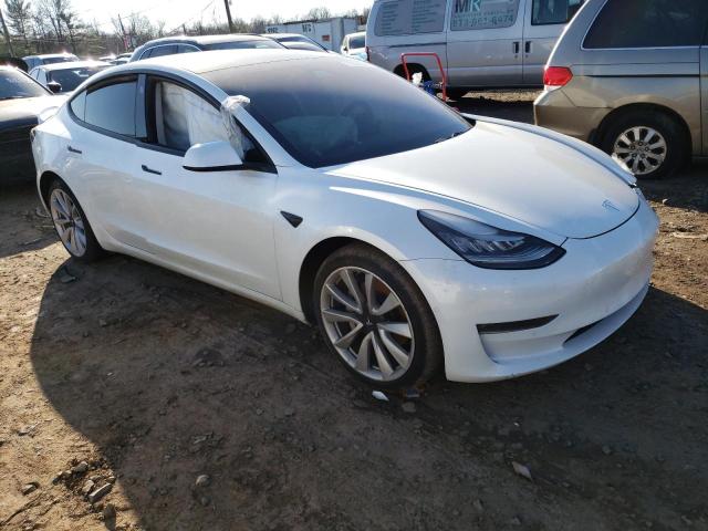 5YJ3E1EB5KF512131 Tesla MODEL 3