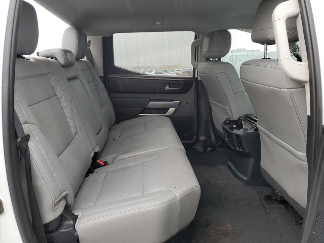 5TFLA5DB6NX013854 Toyota Tundra Crewmax Sr