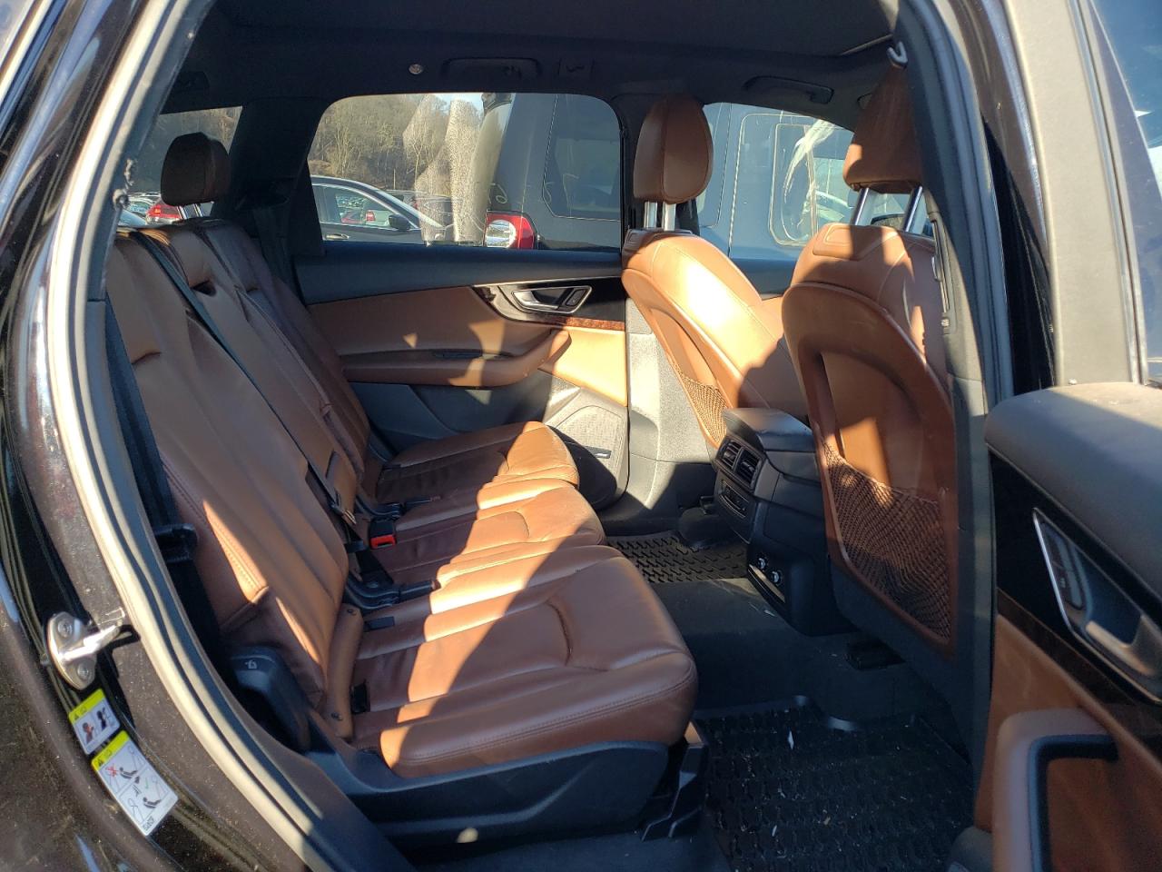 2018 Audi Q7 - Image 11