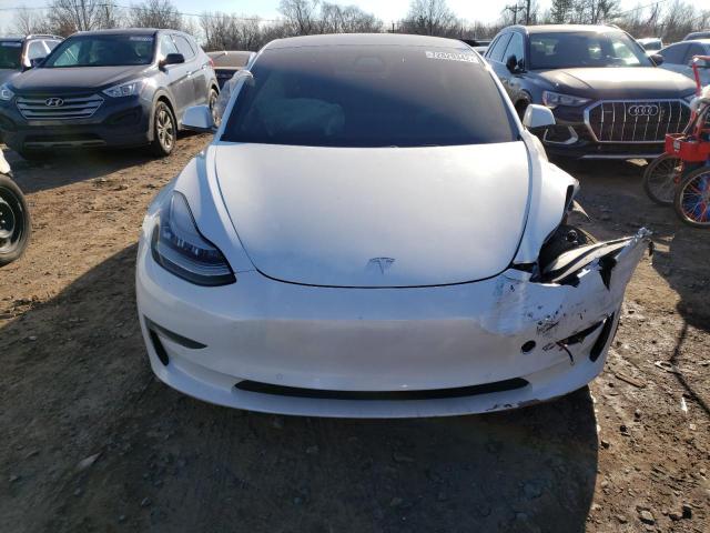 5YJ3E1EB5KF512131 Tesla MODEL 3