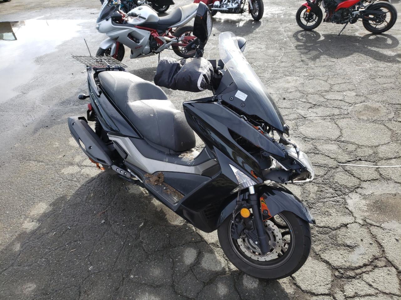 LC2W1M248NC100106 KYMCO USA INC X-TOWN 300 2022