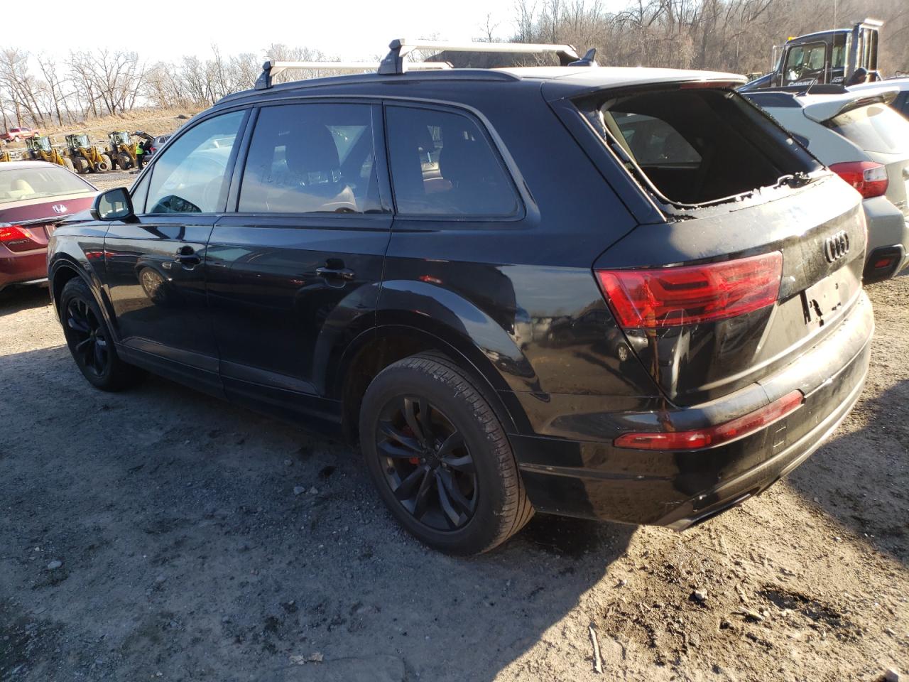 2018 Audi Q7 - Image 2