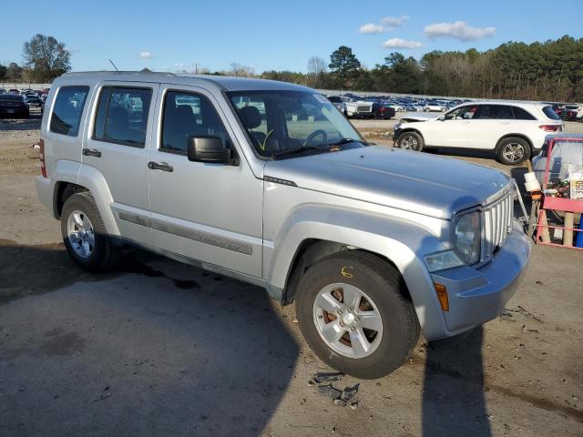 1J4PP2GKXBW595107 Jeep Liberty Sport