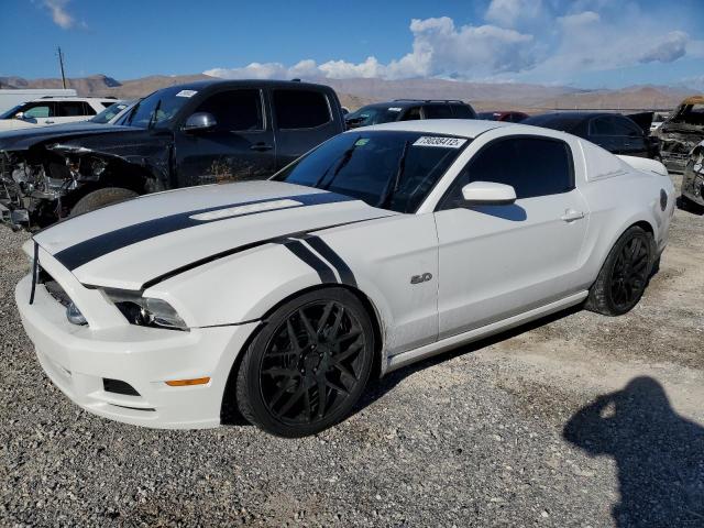 FORD-MUSTANG-1ZVBP8CF1D5200913