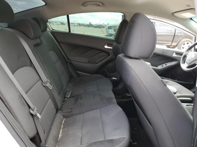 3KPFL4A77HE152431 KIA Forte