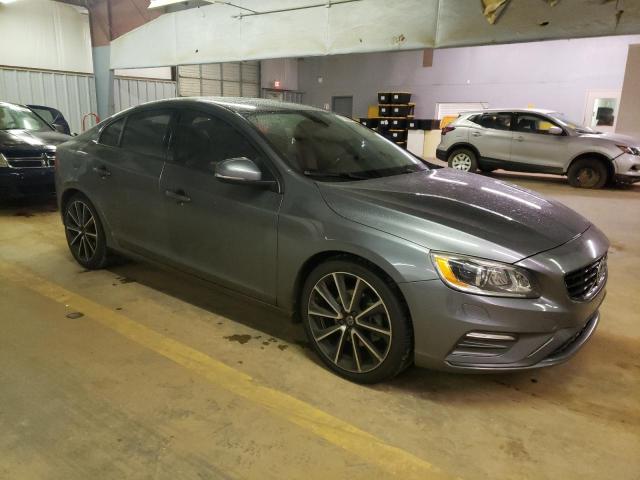 2017 VOLVO S60 - YV126MFL9H2437859