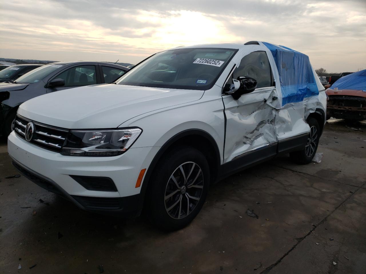 3VV3B7AX6LM143677 VOLKSWAGEN TIGUAN SE 2020