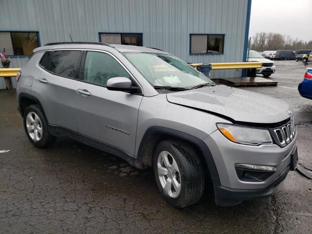 3C4NJCBB0KT796709 Jeep Compass Latitude