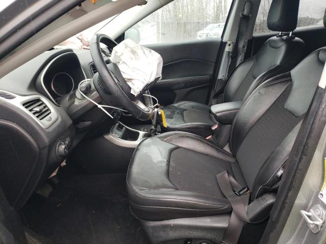 3C4NJCBB0KT796709 Jeep Compass Latitude