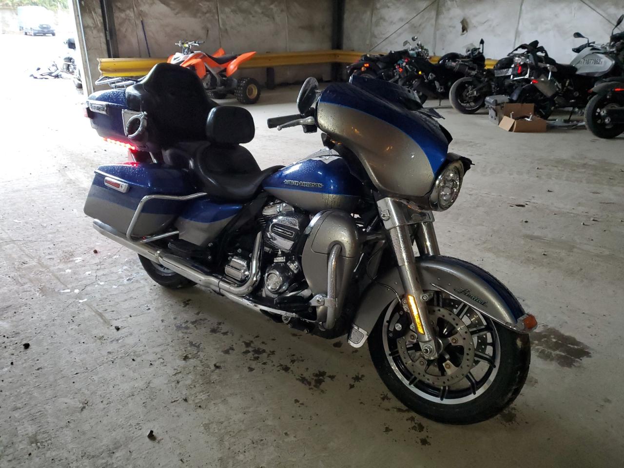 1HD1KED18HB606403 HARLEY-DAVIDSON FLHTK ULTR 2017