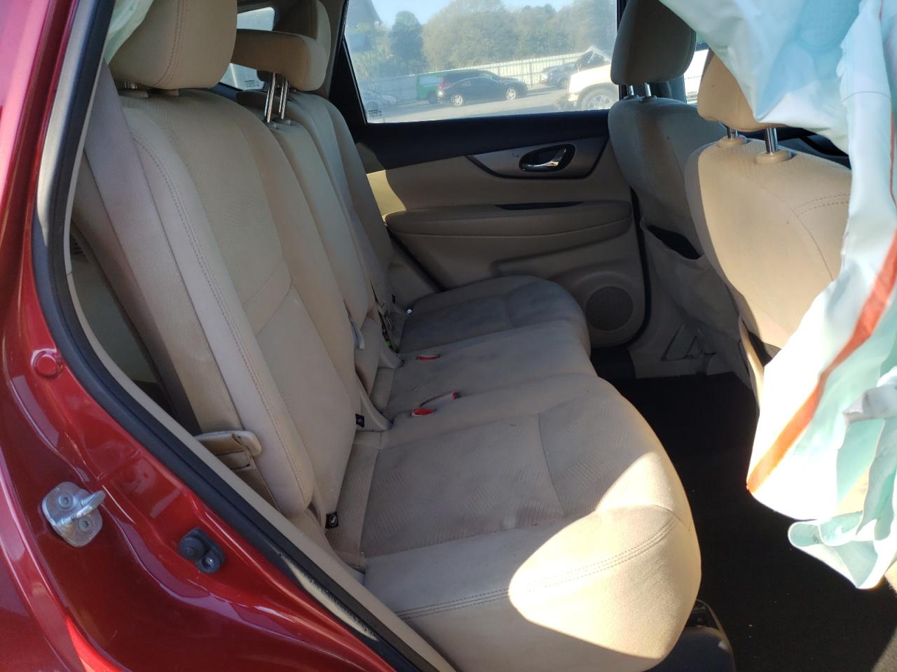 VIN: KNMAT2MV9GP644207 2016 NISSAN ROGUE