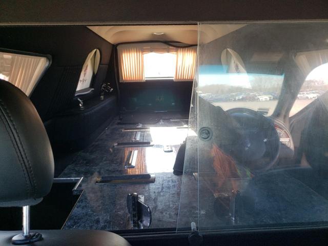2L1FM88W68X646191 Lincoln TOWNCAR